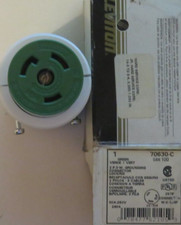 Leviton 30A Locking Grounding Connector 70630-C Green