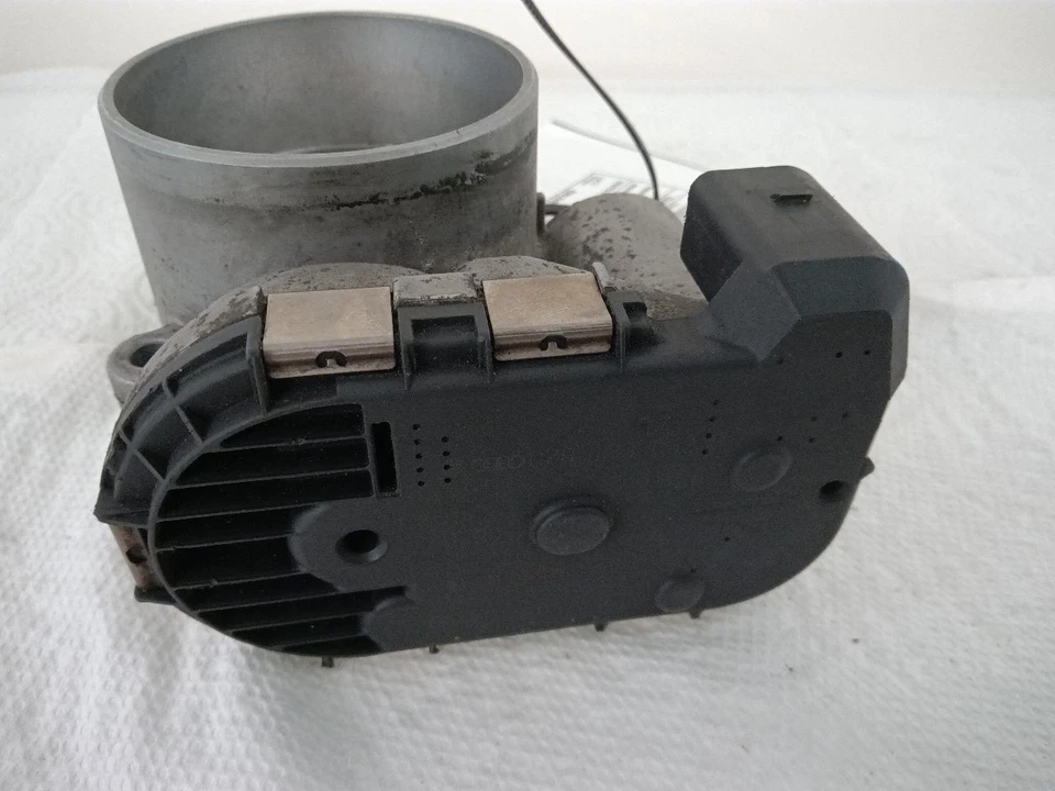 Corpo do acelerador 3.0L AUDI A4 2000 2001 2002 2003 2004 peça de admissão - Imagem 2 de 4