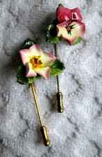 2 x Vintage Aynsley Floral Bone ChinaPorcelain Brooch Stick Pin Hat PANSY & ROSE