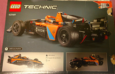 LEGO Technic 42169 NEOM McLaren Formula E Race Car Pull-Back, 452 Teile