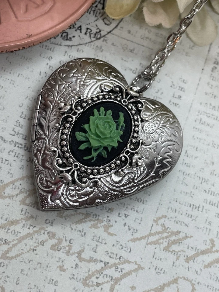 Corazón Plata Medallón Verde Rosa Gótico Negro Collar Foto Novia Boda Novia Foto 4 de 4