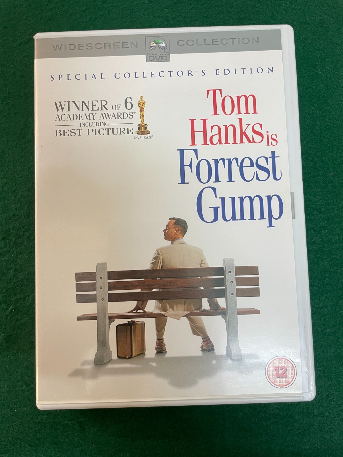 FORREST GUMP TOM HANKS SPECIAL COLLECTOR'S EDITION 12 DVD GOOD CONDITION