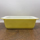 Vintage Pyrex Yellow Milk Glass Loaf Pan 8.5” x 4.5” x 2.5” Ovenware #913 USA