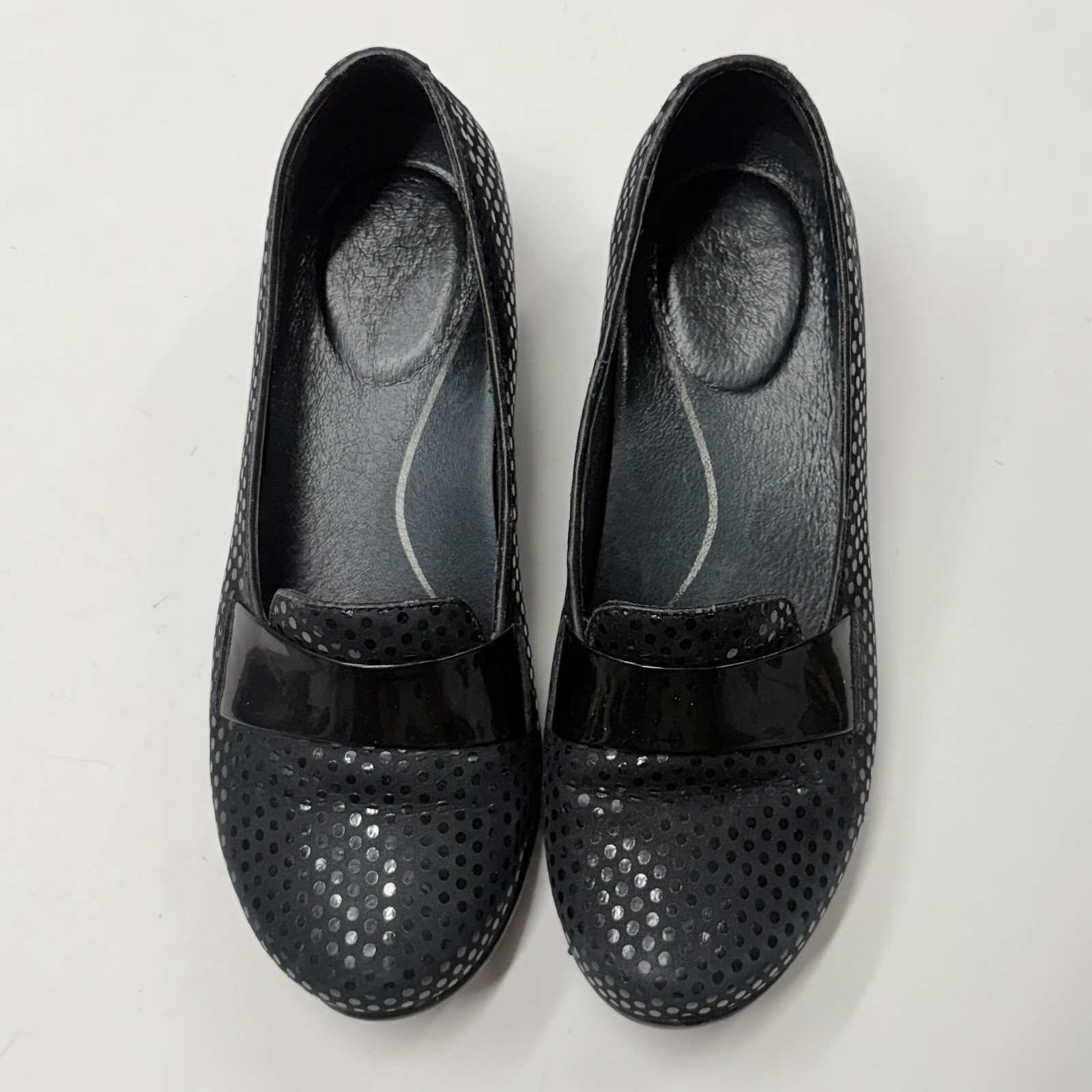 Dansko Oksana Black Leather Loafers Sz 38 Womens 7.5/8 Polka Dot Classic Slip-On