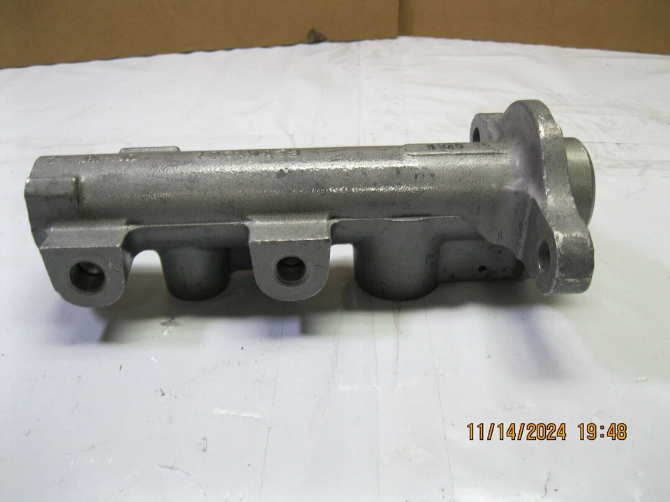 Brake Master Cylinder Wearever 10-2926 Reman Foto 3 de 4