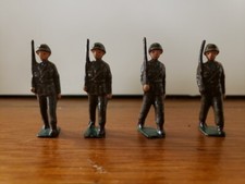 Set of 4 Vintage Unbranded Die Cast Infantry Soldiers, 2 1/4" Tall Collectible