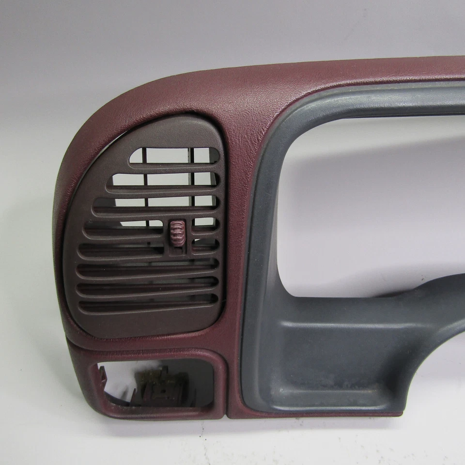 Silverado Tahoe Yukon Suburban CK1500 1995-1998 tablero bisel rojo Foto 2 de 4