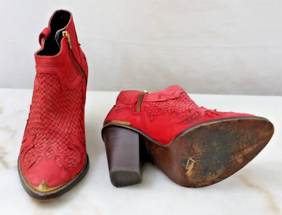 Botines occidentales rojos tejidos Topshop vintage raros talla 7 hechos en Portugal Foto 3 de 4
