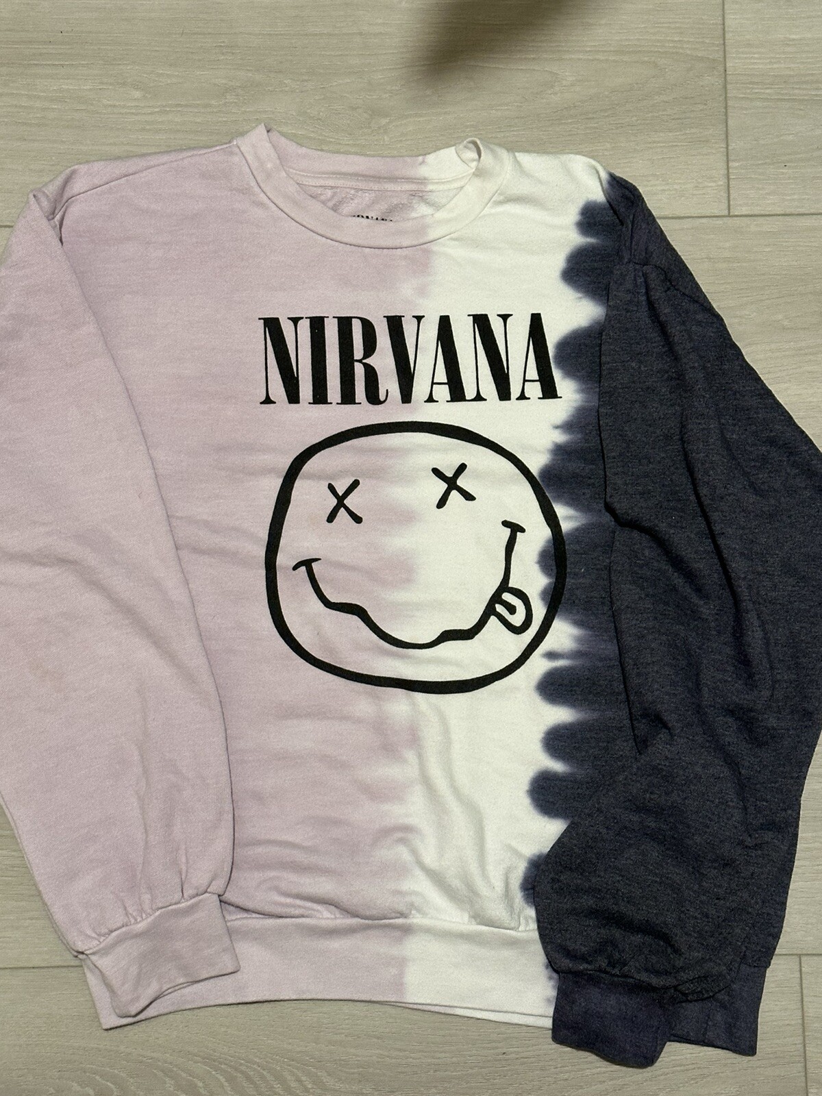 Nirvana Sweatshirt Pullover Split Dyed Size Large - image 2