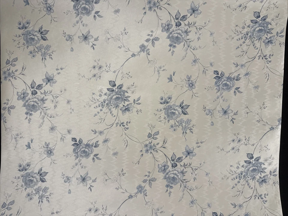 Vintage Wallpaper Floral Blue & White Textured Norwall 8 Rolls Plus 1 Partial - Image 3 of 4