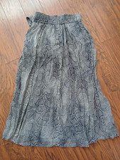 Anthropologie Maeve Annette Midi Skirt Snakeskin Print Size US 0 Elastic Waist