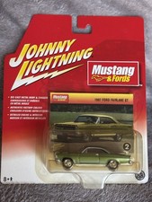 Johnny Lightning 1:64 1967 Ford Fairlane GT Mustang Fords White Lightning Mint
