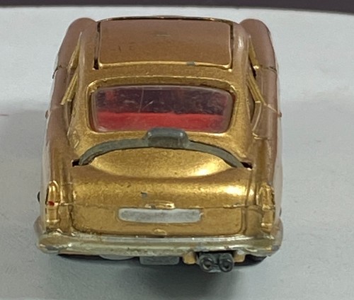 Juguetes Corgi Agente Especial 007 James Bond #261 Oro Aston Martin DB5 Goldfinger 65 - Imagen 5 de 24