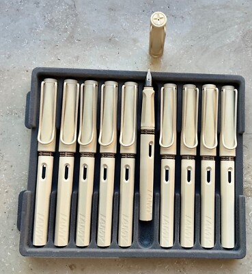 ***DEALER S LOT***  10 x LAMY Safari pens, Candy Cream, F nib from 2022