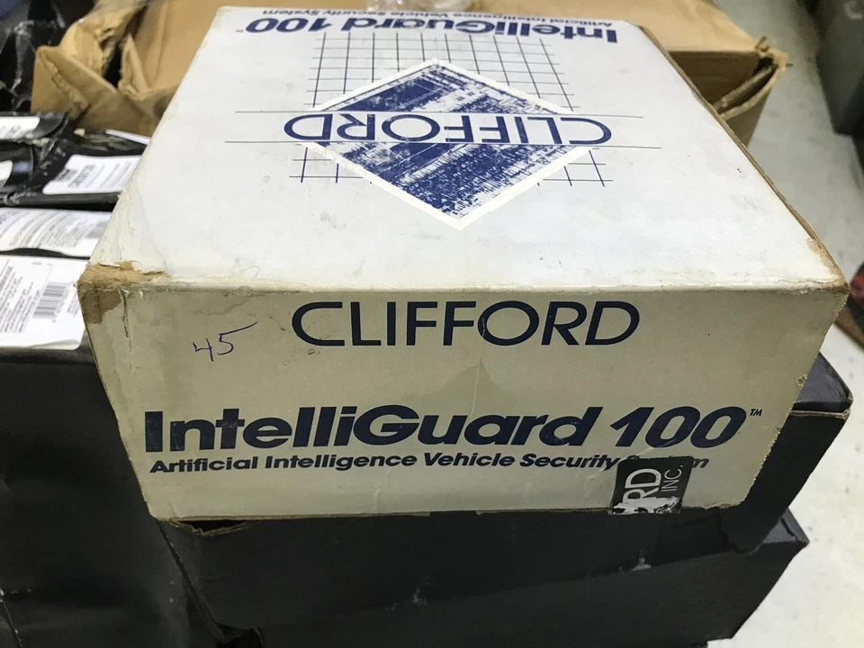Clifford Intelliguard 100 | O.G. Car Alarm w/Remote & Transmitter (New!) - Image 2 of 3