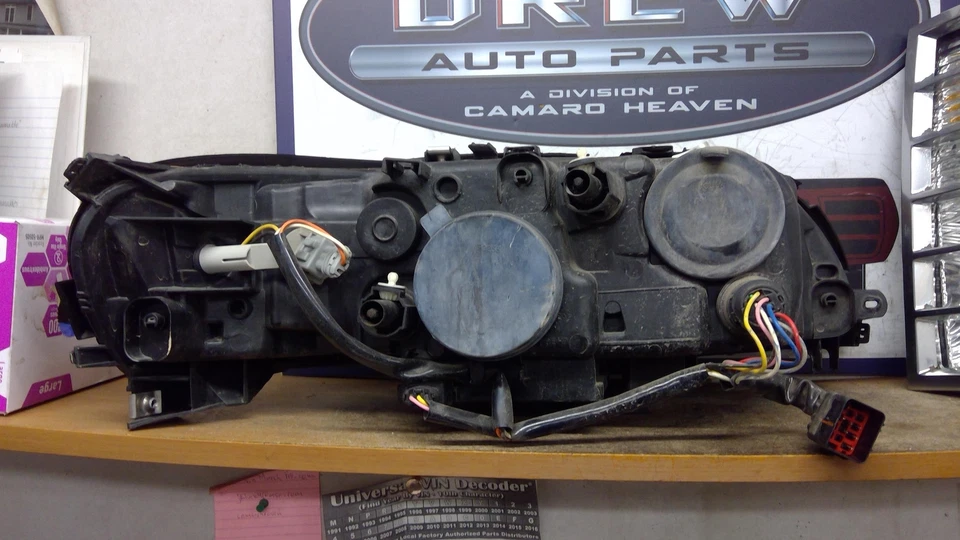 *ARAÑADO* Conjunto de faros VOLVO 70 WAGON izquierdo 01 02 03 04 LH LUZ HALÓGENA Foto 2 de 4