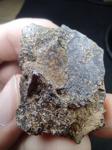 Rutile Crystals On Hematite From Zagi Mountains, KPK, Pakistan. - Picture 11 of 18