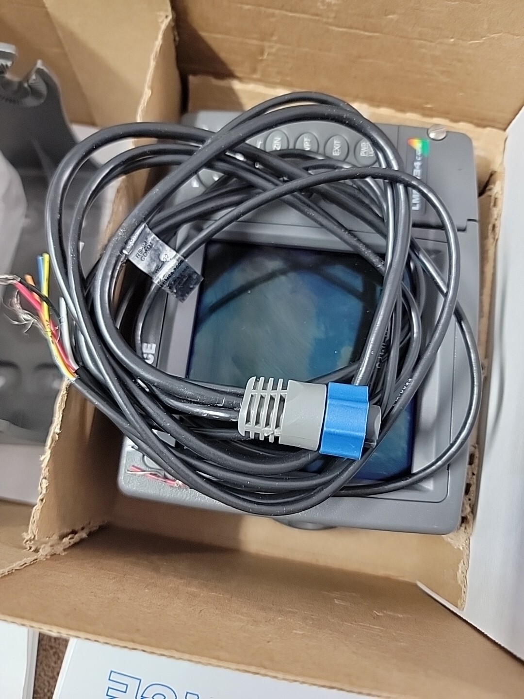 Lowrance GPS Fish Finder Head Unit LMS334C iGPS WONT TURN ON WAS NEW eBay