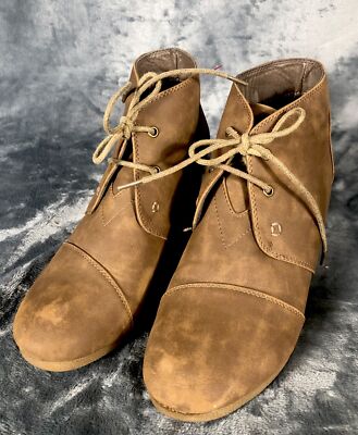 Natural Reflections Wedge Shoe Women’s Brown Lace Boot Size 1/2