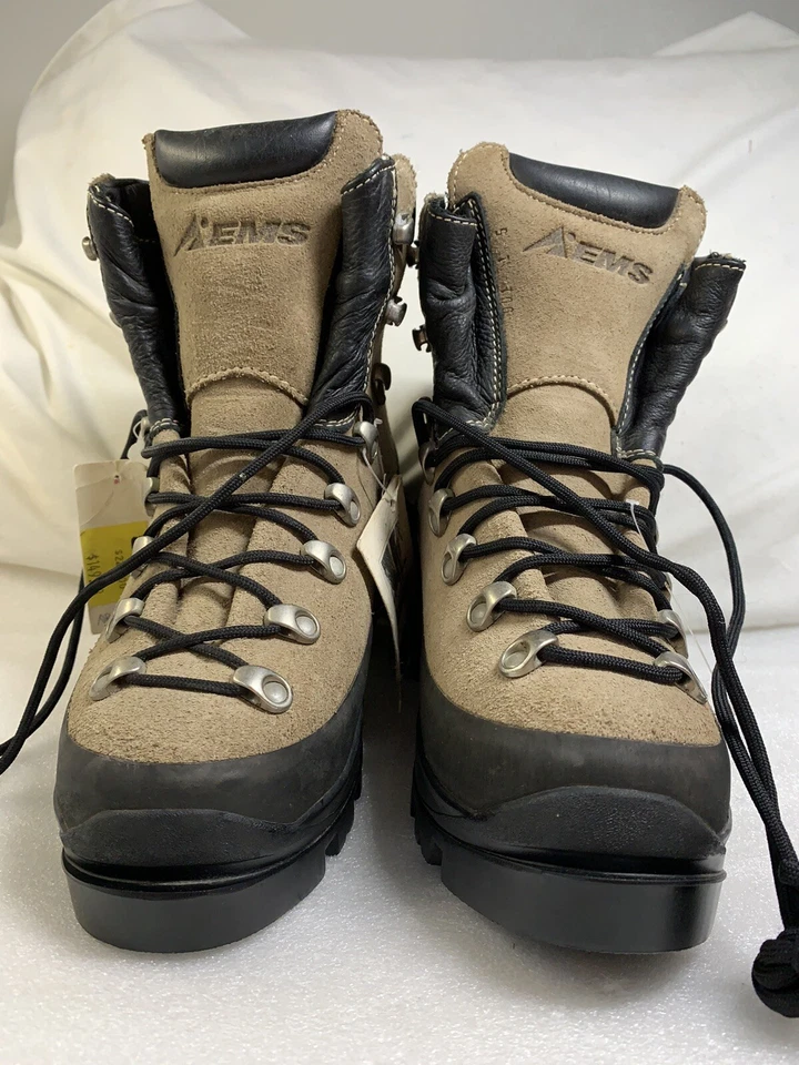 Mochila feminina italiana EMS artesanal GORE-TEX impermeável caminhada EUA 6.5 - Imagem 4 de 4