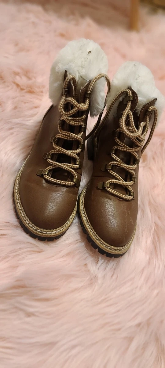 Motiv8 express 2025 fur boots