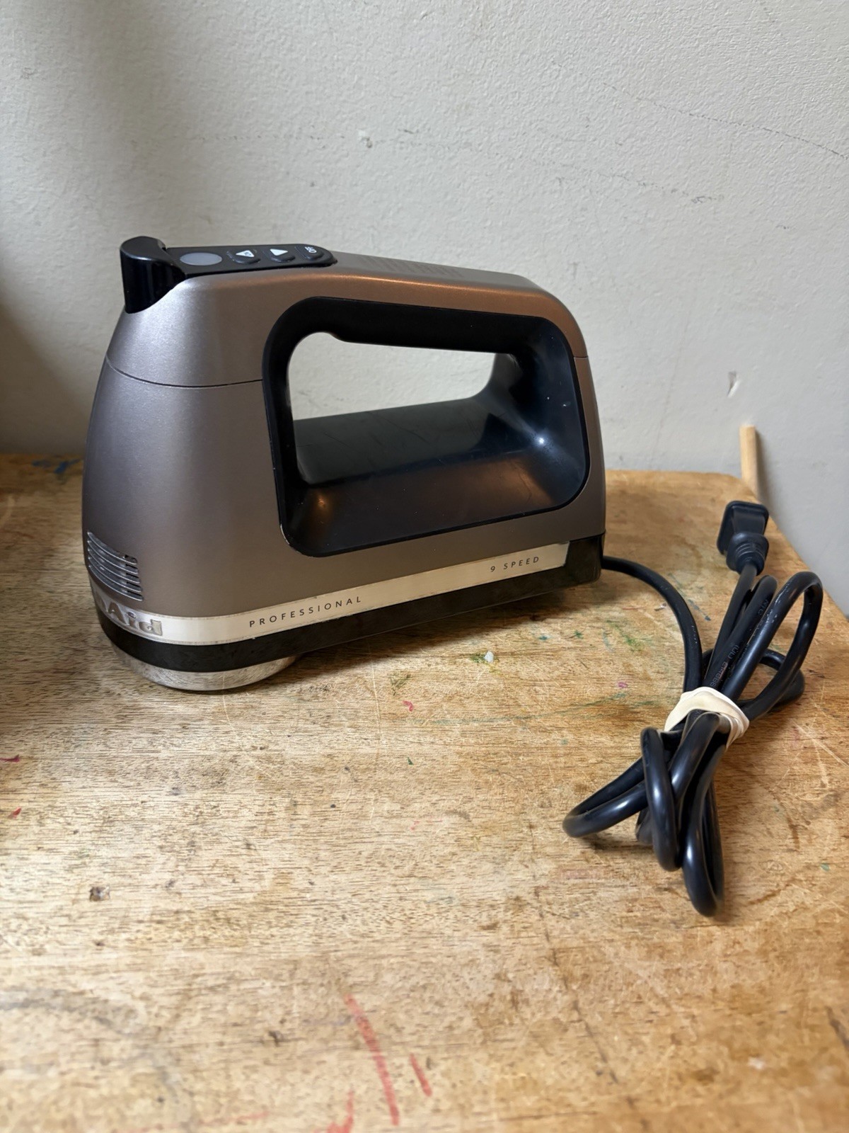 KitchenAid Professional KHM920CS0 9 Speed Hand Mixer Gray NO ATTACHMENTS Tested
