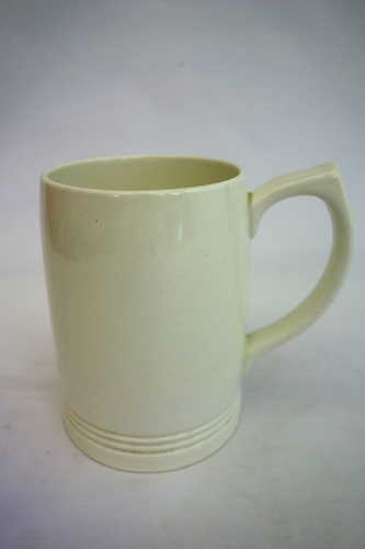 Wedgwood Keith Murray White Pottery Tankard – 12 High – a/f - Picture 3 of 8