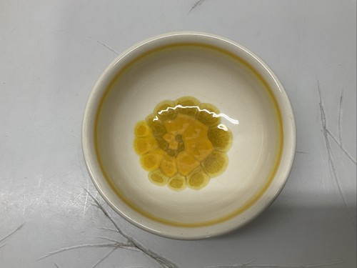 3 Franciscan 5 1/4" Dessert Bowls Sundance Earthenware White Yellow Spiral USA - Picture 2 of 8