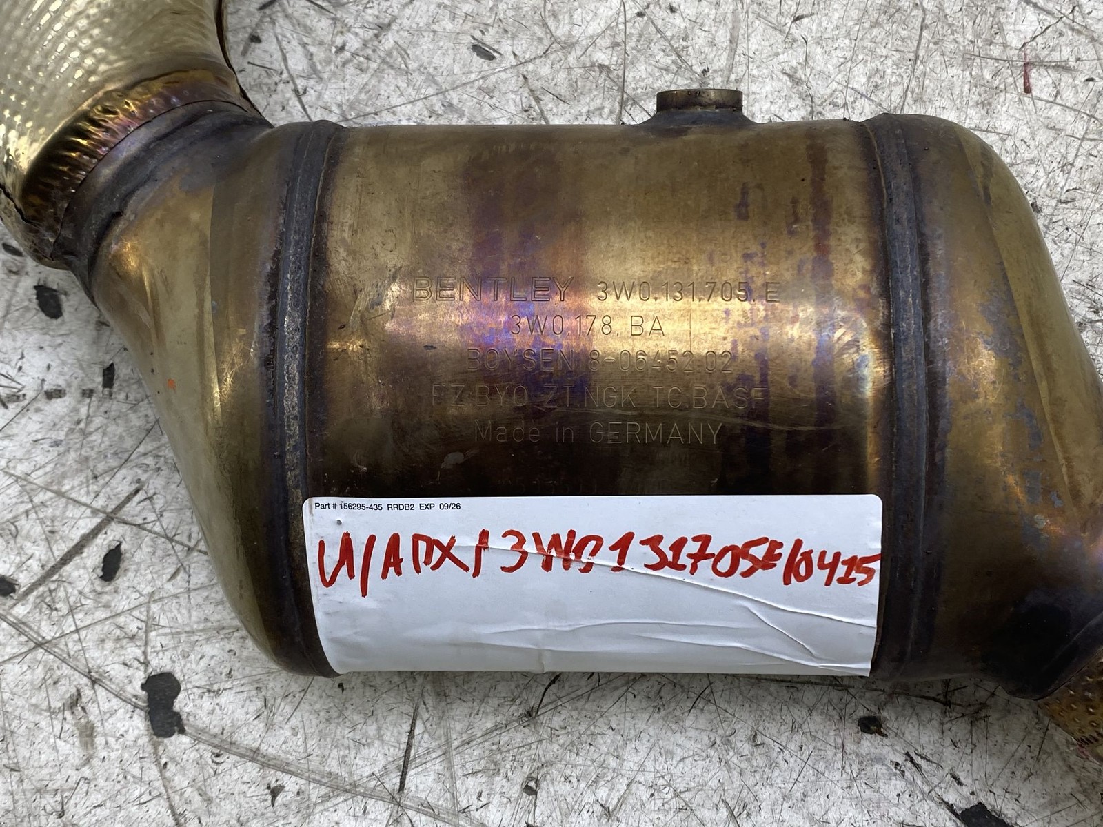 2013-2019 BENTLEY FLYING SPUR RECERTIFIED 4.0L EXHAUST CATALYTIC CONVERTER PIPE