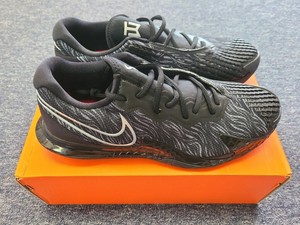 nike men's rafa x tiger cage 4 tennis shoes