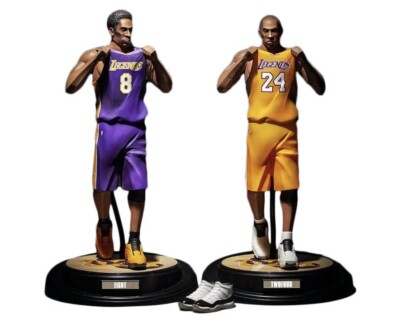 Fools Paradise Legend EightTwoFour Vinyl Figure Set Home Away Kobe Bryant Mamba