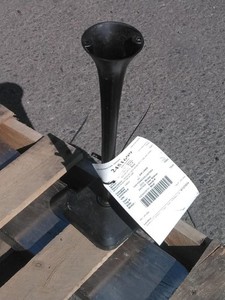 Replaces H00293PC 2024 KENWORTH T680 AIR HORN 3710903