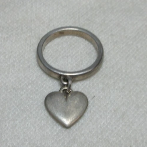 VINTAGE JAMES AVERY STERLING SILVER RING WITH DANGLE HEART CHARM #7
