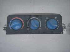 Commande de chauffage occasion RENAULT TWINGO I Phase 3 - 1.2i 8v 60ch -