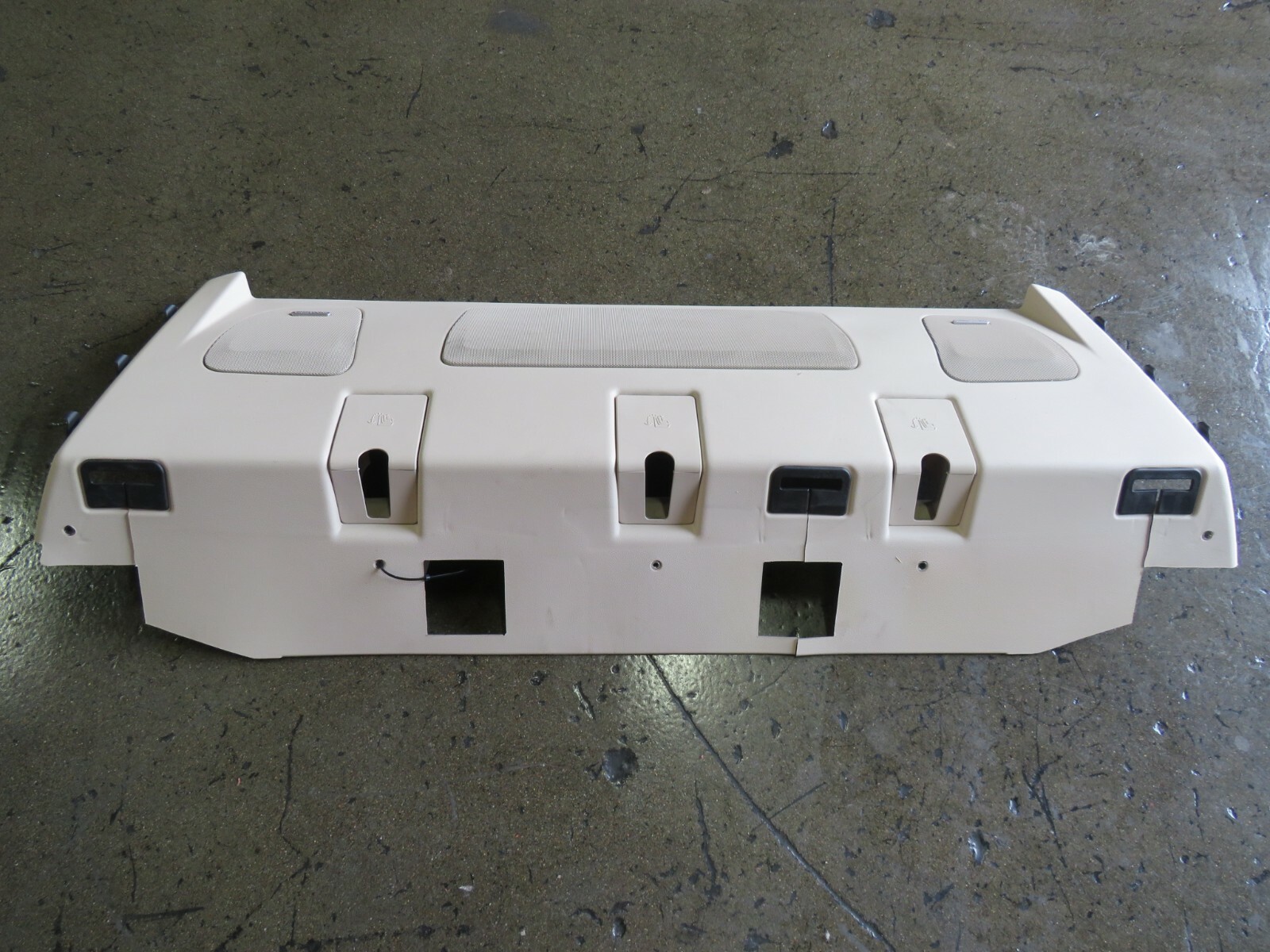 2014 Maserati Quattroporte, Rear Dash, Cream, Used, P/N 670049295