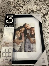 3-pc. 11" x 14" Gallery Frame Set Matted Picture Frames 1 Glass Is Broken