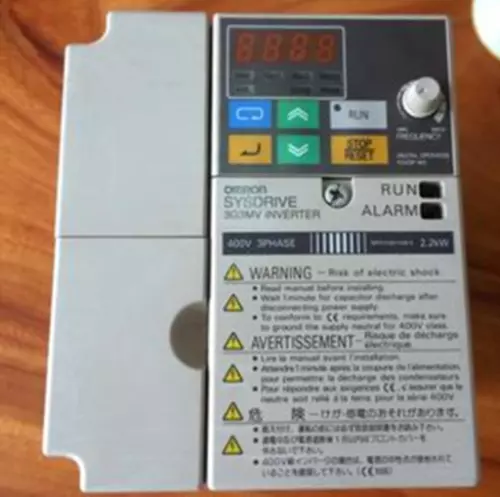 1PC Used Omron Frequency converter 3G3MV-A4022 380V 2.2KW