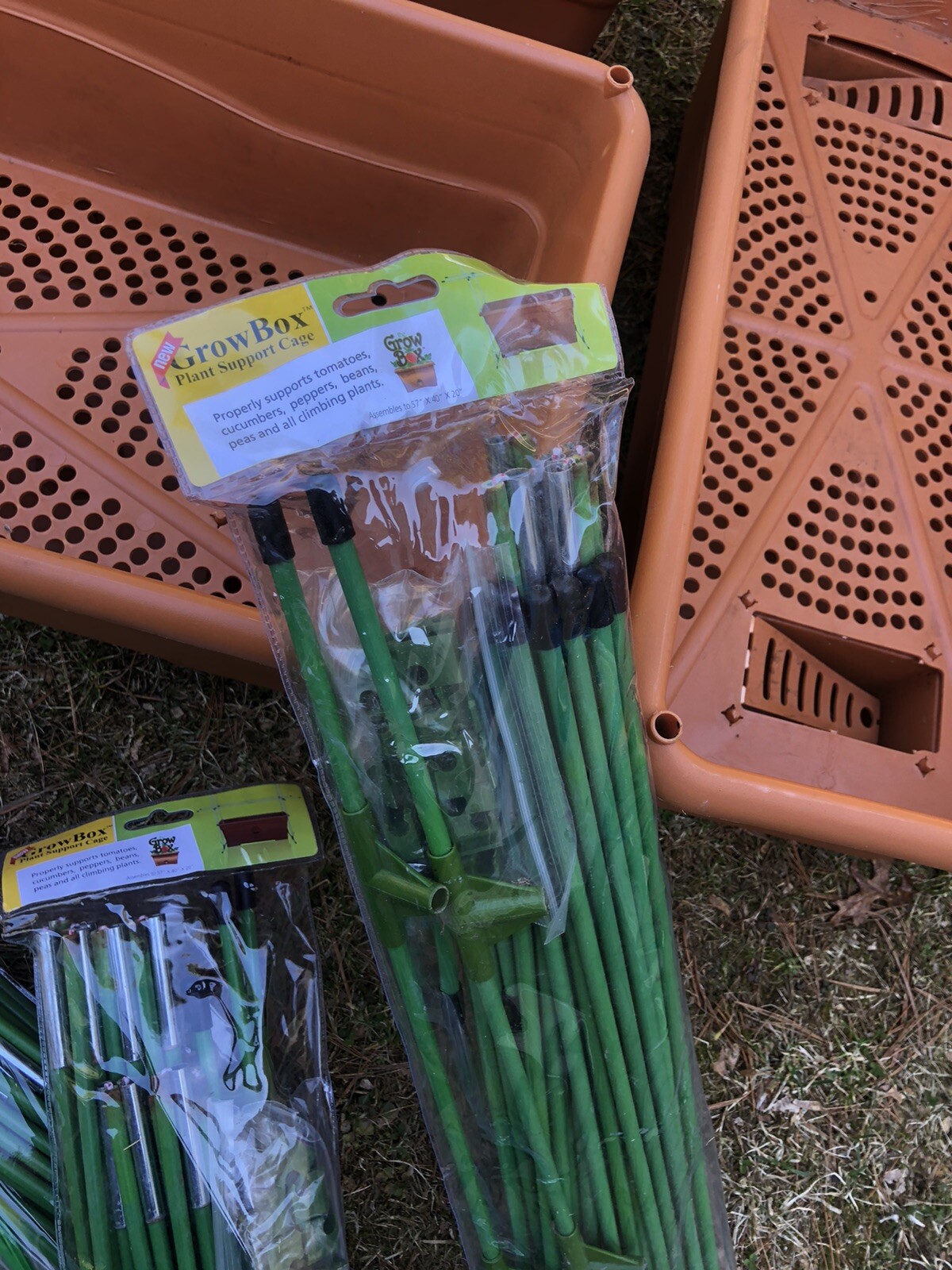 PICKUP ONLY! 3 Growbox Plant Boxes Tomato Planter + 3 Support Cage