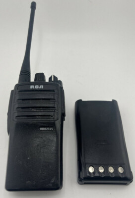 RCA RDR2325U ANALOG DIGITAL PORTABLE TWO-WAY RADIO WITH BATTERY