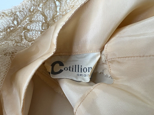 Vintage Cotillion Lace Sleeveless Formal Dress Prom Party Lined Netting- 6 or 8 - Picture 11 of 12