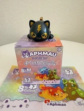 Aphmau Mystery MeeMeows Surprise Figure Litter 7 Elemental - LIGHTING Cat
