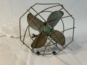 Vintage 4 blade fan Kwikway "Table Wonder Airmaker" works green quiet