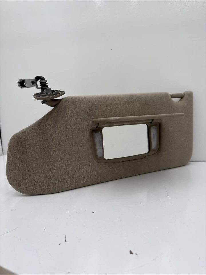 99 00 01 02 03 04 Honda Odyssey Passenger RH&LH Side Sun Visor Tan B237-02 Foto 4 de 4
