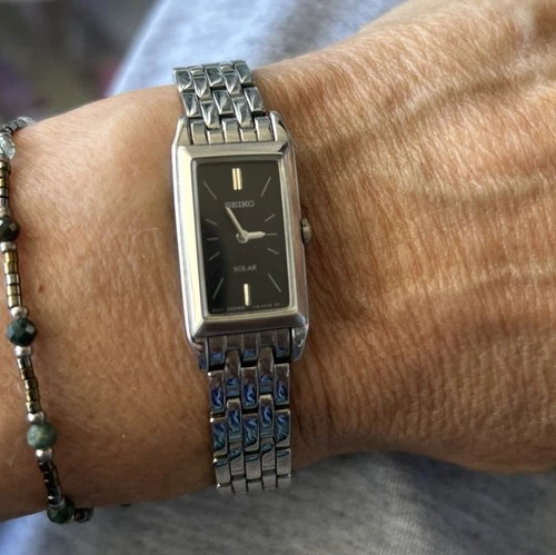 Seiko Luxury Vintage Solar Watch Silver Stainless Steel Black Face Women’s