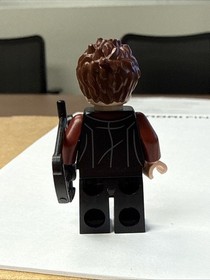 LEGO MARVEL HAWKEYE - DARK RED MINIFIG sh172 76042 w/BOW GREAT CONDITION