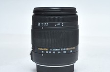 Sigma AF 18-250mm f3.5-6.3 DC HSM Lens for Pentax PK