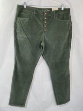 Universal Thread Women  s Sz 18/34R Green Stretch Corduroy High-Rise Skinny Pants