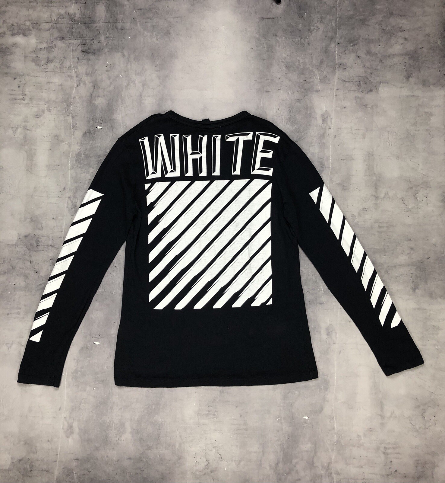 Off-White c/o Virgil Abloh 3D White Long Sleeve T-Shirt Black Cotton Size M