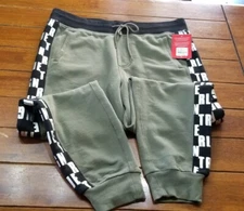 NWT TRUE RELIGION MEN SWEATPANTS SIZE XL MILITANT GREEN SWEAT PANTS SILVER LOGO