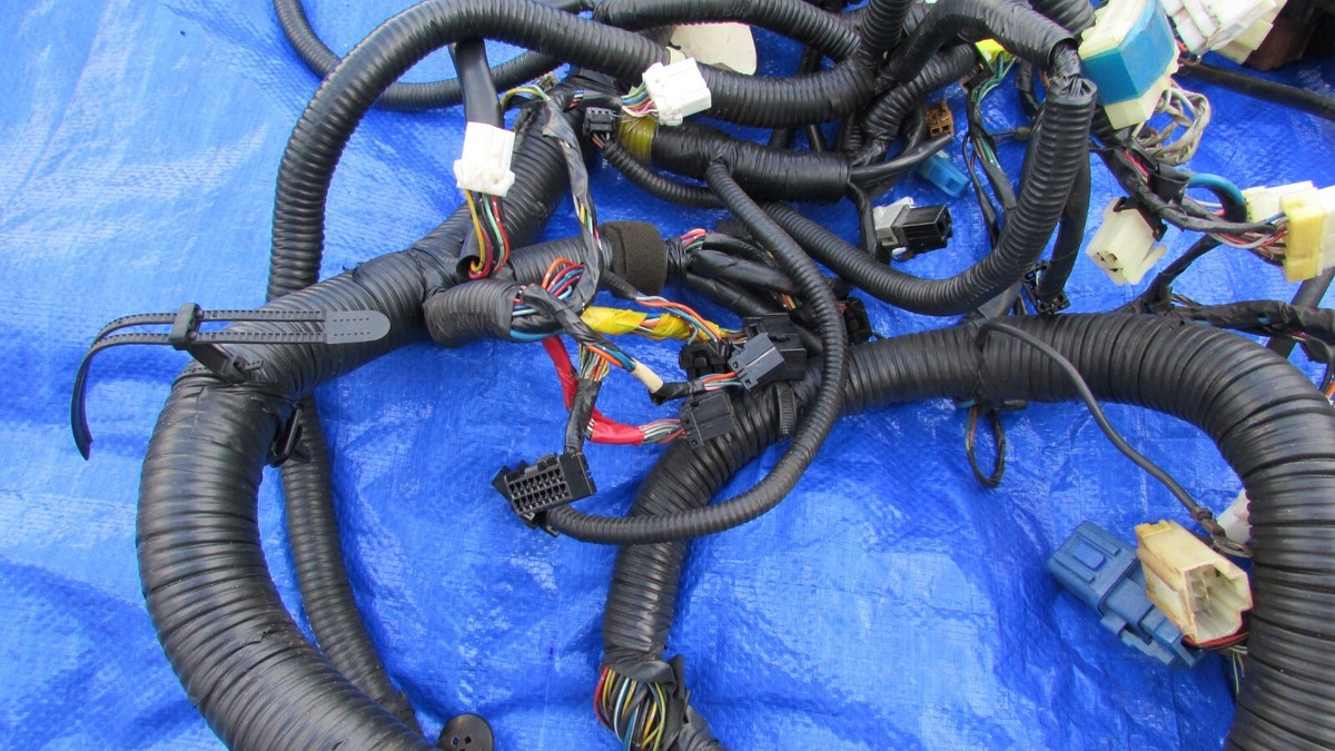 1992 Nissan 300zx 16f under dash wiring harness fuse box